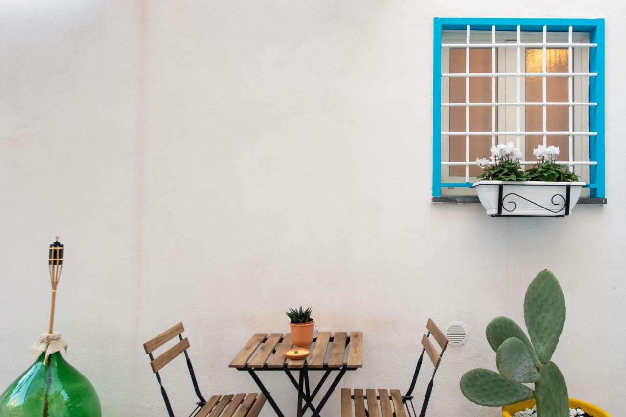 Light Blue - Apartment In The Middle Of Everything Torre Annunziata Extérieur photo