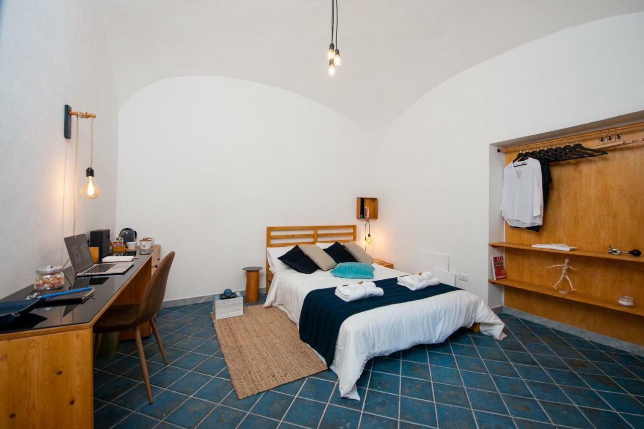 Light Blue - Apartment In The Middle Of Everything Torre Annunziata Extérieur photo
